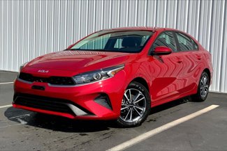 Used 2024 Kia Forte LXS image 1