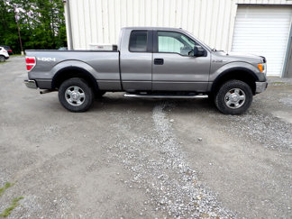 Used 2010 Ford F150 XLT image 1