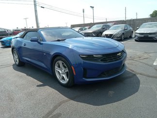 Used 2020 Chevrolet Camaro LT image 1