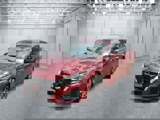 Used 2024 Nissan Altima 2.5 SL image 1