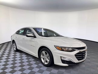 Used 2023 Chevrolet Malibu LT image 1