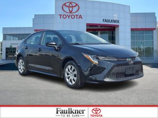 Used 2021 Toyota Corolla LE image 1