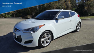 Used 2012 Hyundai Veloster image 1