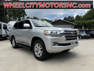 Used 2017 Toyota Land Cruiser image 1