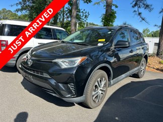 Used 2016 Toyota RAV4 LE image 1