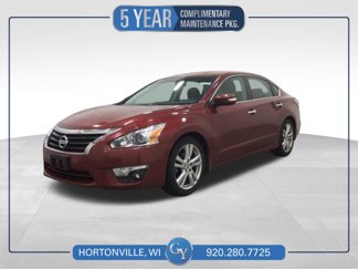 Used 2013 Nissan Altima 3.5 SV image 1