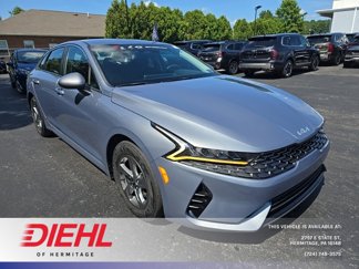 Used 2022 Kia K5 LXS image 1