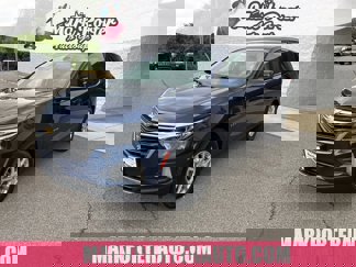 Used 2023 Chevrolet Equinox LT w/ Driver Convenience Package image 1