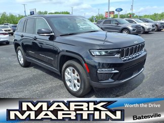 Used 2023 Jeep Grand Cherokee Limited image 1