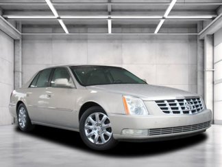 Used 2009 Cadillac DTS w/ Trunk Convenience Package image 1