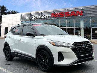 Certified 2022 Nissan Kicks SR w/ Premium Package image 1