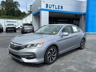 Used 2017 Honda Accord EX image 1