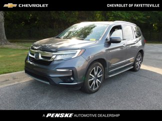 Used 2019 Honda Pilot Touring image 1