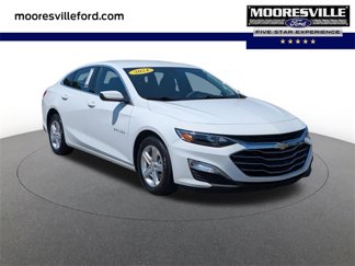 Used 2024 Chevrolet Malibu LS w/ Driver Confidence Package image 1