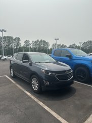 Used 2018 Chevrolet Equinox LT image 1