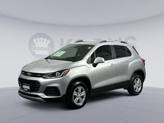 Used 2021 Chevrolet Trax LT w/ Driver Confidence Package image 1