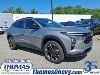 New 2025 Chevrolet Trax RS w/ Driver Confidence Package image 1