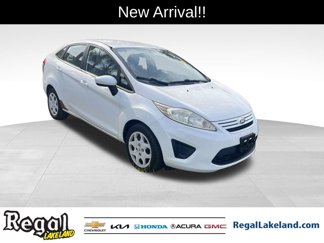 Used 2013 Ford Fiesta S image 1