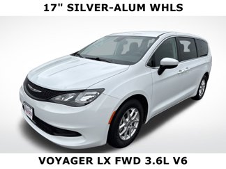 Used 2023 Chrysler Voyager LX image 1