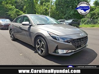 Used 2023 Hyundai Elantra Limited image 1