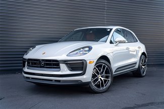 Used 2023 Porsche Macan image 1