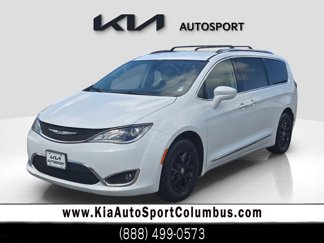 Used 2020 Chrysler Pacifica Touring-L image 1