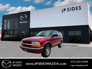 Used 2001 Chevrolet Blazer LT image 1