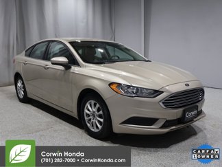 Used 2017 Ford Fusion S image 1
