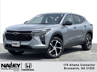 Used 2024 Chevrolet Trax RS image 1