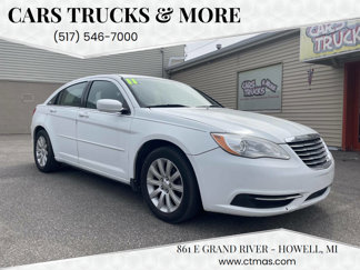 Used 2011 Chrysler 200 Touring image 1