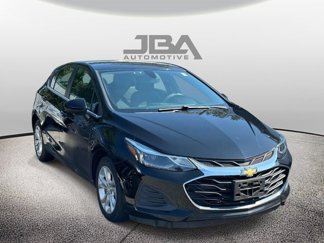Used 2019 Chevrolet Cruze LT image 1