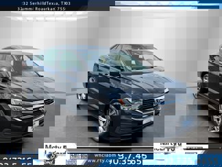 Used 2024 Volkswagen Jetta SE image 1
