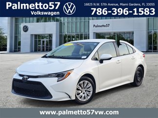 Used 2020 Toyota Corolla LE image 1