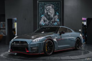 Used 2021 Nissan GT-R NISMO image 1
