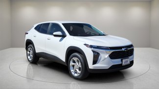 New 2025 Chevrolet Trax LS w/ LS Convenience Package image 1