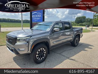 Used 2023 Nissan Frontier PRO-4X image 1