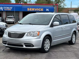 Used 2012 Chrysler Town & Country Touring w/ Entertainment Group #1 image 1