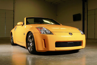 Used 2005 Nissan 350Z Touring image 1