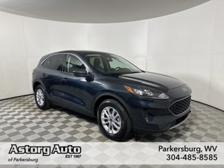 Certified 2022 Ford Escape SE w/ Cold Weather Package image 1