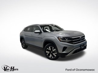 Used 2022 Volkswagen Atlas Cross Sport SE image 1