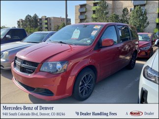 Used 2016 Dodge Grand Caravan SE image 1