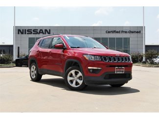 Used 2018 Jeep Compass Latitude w/ Cold Weather Group image 1