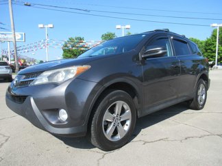 Used 2015 Toyota RAV4 XLE image 1