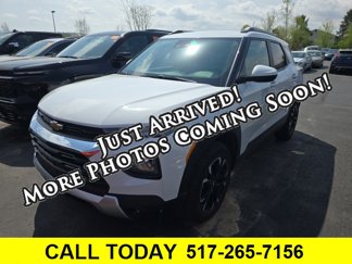 Used 2023 Chevrolet TrailBlazer LT image 1