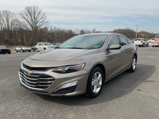 Used 2024 Chevrolet Malibu LT image 1