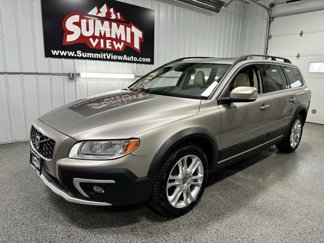 Used 2016 Volvo XC70 T5 Premier w/ Protection Package image 1