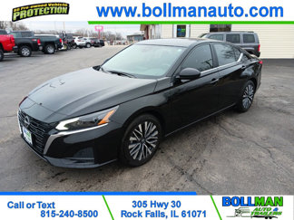 Used 2024 Nissan Altima 2.5 SV image 1