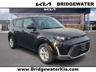 New 2025 Kia Soul LX image 1
