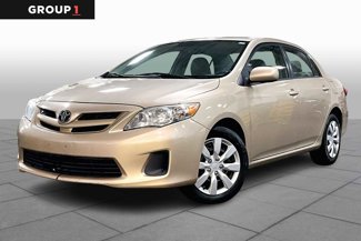 Used 2012 Toyota Corolla LE image 1