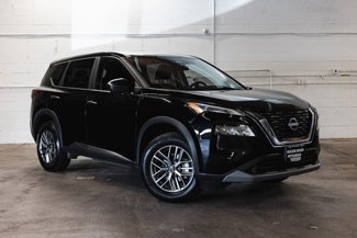 Used 2023 Nissan Rogue S image 1